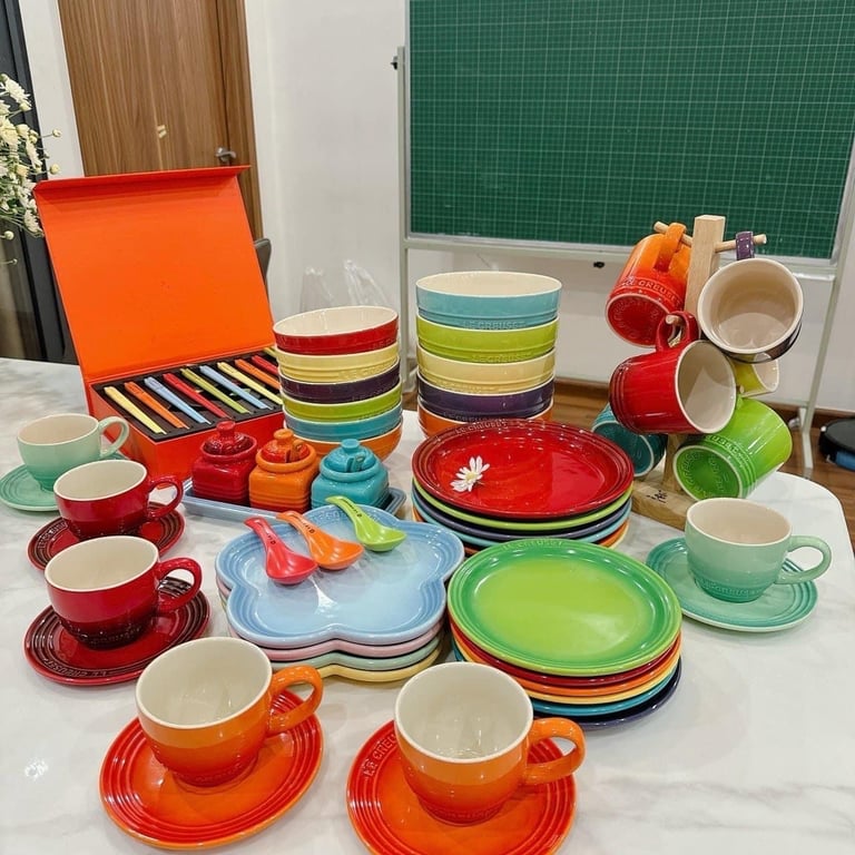 bộ 4 đĩa hoa le creuset