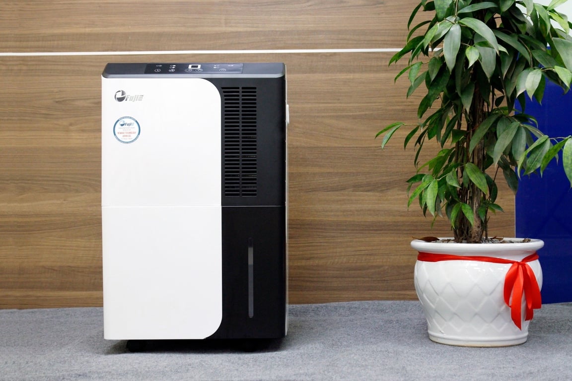 Máy hút ẩm công nghiệp FujiE HM-950EC