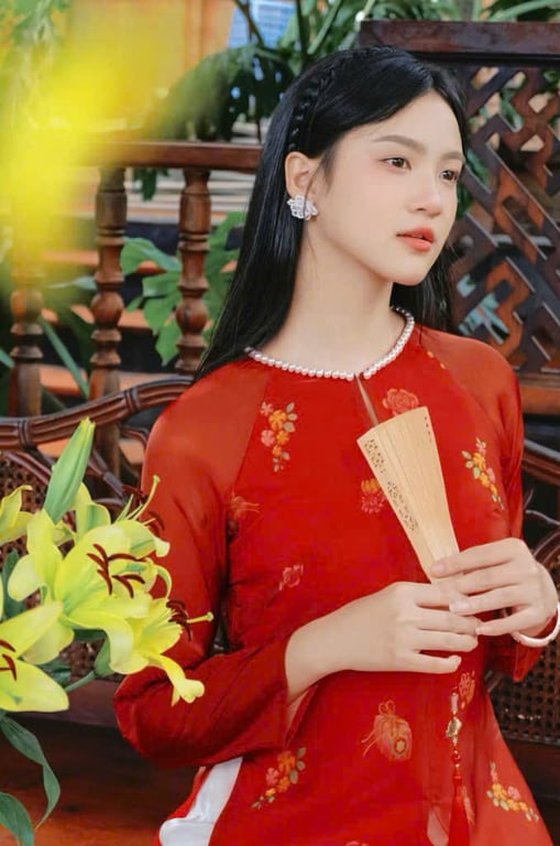 Sumire - Bà ba Lạc Hoa Bính đỏ A.