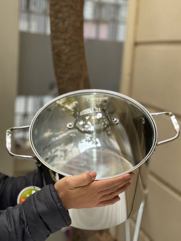 𝗡𝗼̂̀𝗶 𝗹𝘂𝗼̣̂𝗰 𝗴𝗮̀ 𝘁𝗵𝐚̂𝗻 𝗰𝗮𝗼  inox Elmich Smartcook SM-2528OL28 size 28cm dung tích 12L