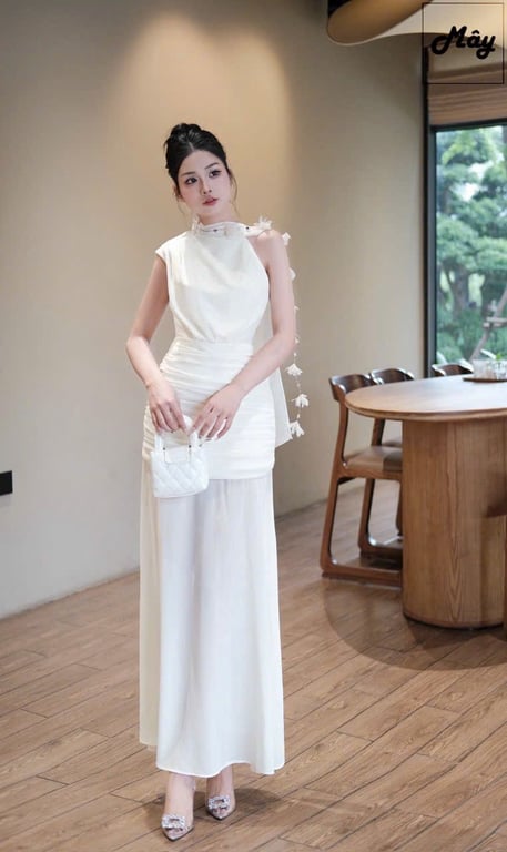 Váy chiphong dây hoa