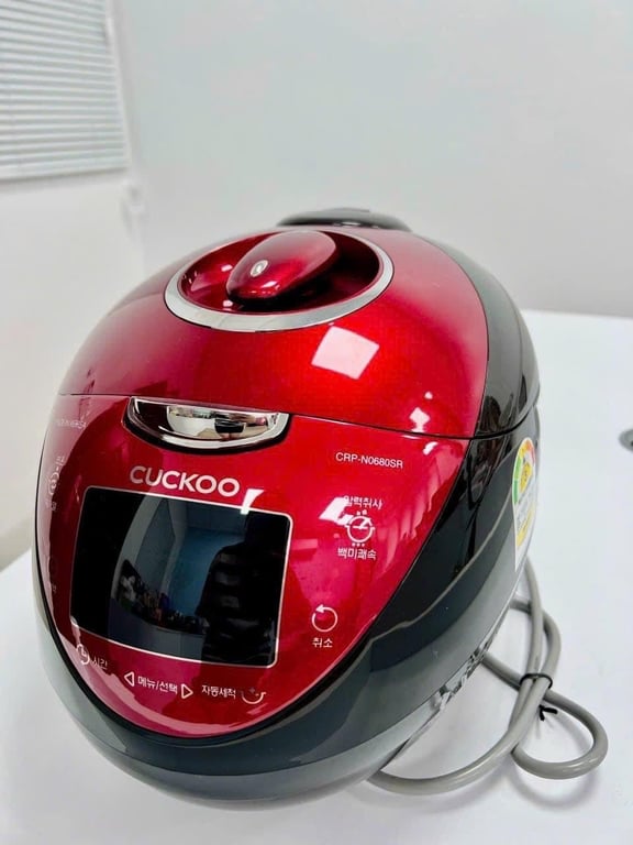 Nồi cơm Cuckoo CRP 0680 1.08L