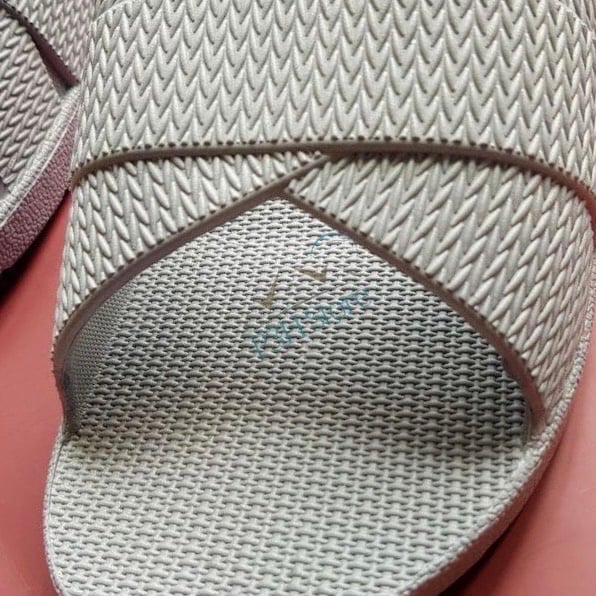 Dép chống trượt nhựa EVA LocknLock siêu êm (mẫu mới) ETM649 Size 27cm (41-42)