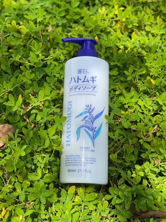SỮA TẮM TRẮNG DA NHẬT HATOMUGI 800ml NHẬT BẢN