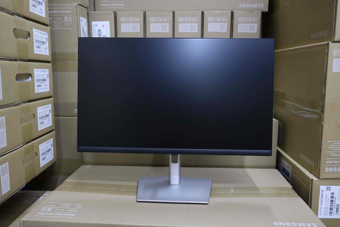 Màn Hình Dell P2722HE 27 inch FHD IPS USB-C 60Hz