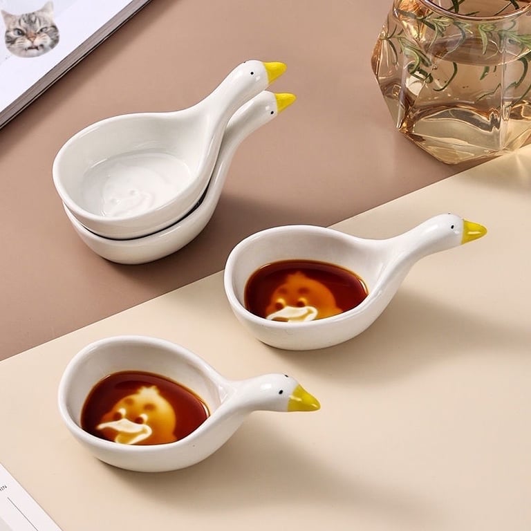 set 5 bát Bát Đựng Nước Chấm, Chén Đựng Gia Vị, Bát Ăn Dặm Hình Chú Vịt Bằng Gốm Sứ