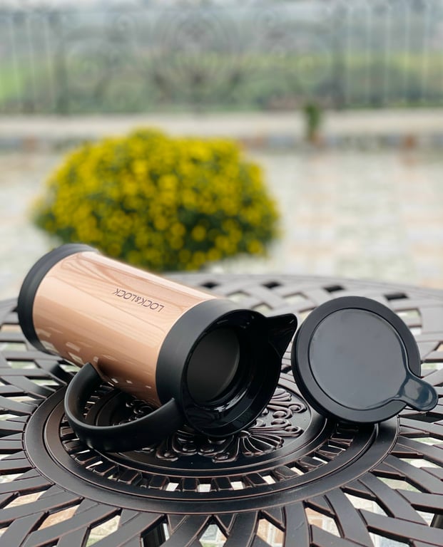 BÌNH GIỮ NHIỆT ĐỰNG CÀ PHÊ PENGUIN LOCK&LOCK 1L LHC1444