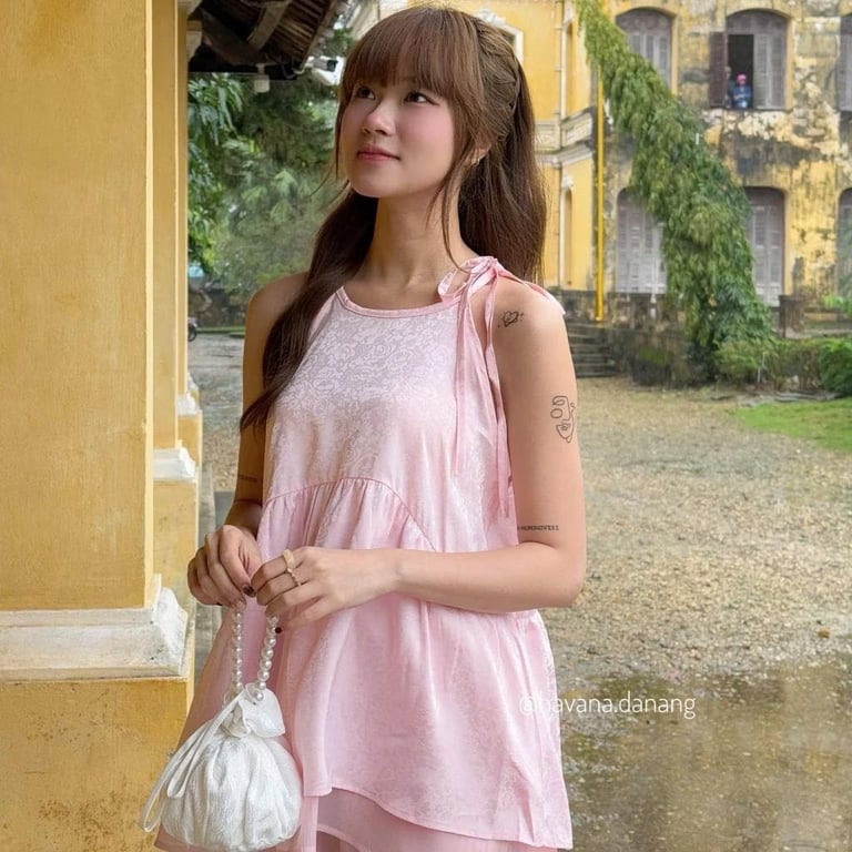 Set yếm HVN gấm hồng 2 dây