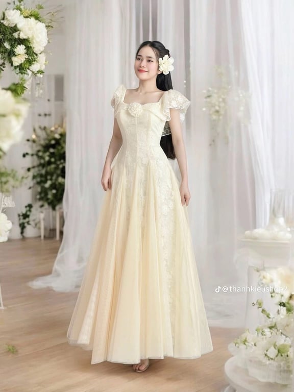 Váy ThanhKieu trễ vai kem dáng xoè - size S