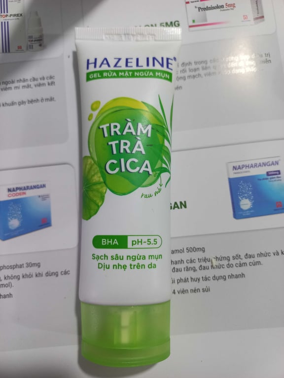 Srm HAZELINE xanh ngừa mụn lớn