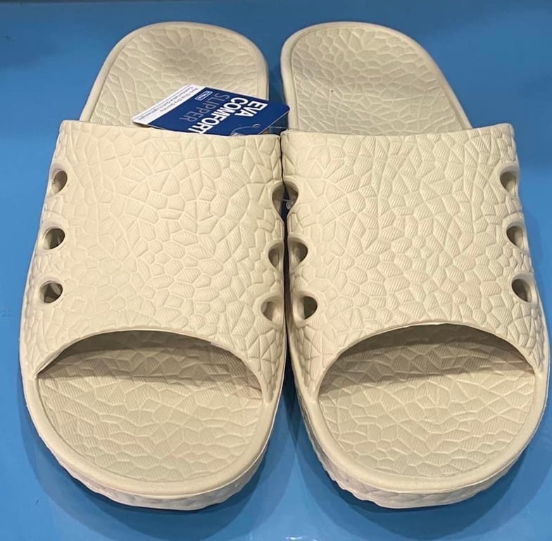 𝐃𝐞́𝐩 𝐱𝐨̂́𝐩 đ𝐢 𝐭𝐫𝐨𝐧𝐠 𝐧𝐡𝐚̀ 𝐋𝐨𝐜𝐤&𝐋𝐨𝐜𝐤 𝐄𝐓𝐌𝟔𝟒𝟑 𝟐𝟒𝐜𝐦 𝐜𝐡𝐨 𝐧𝐮̛̃ 𝐯𝐚̀ 𝐄𝐓𝐌𝟔𝟒𝟒 𝟐𝟕𝐜𝐦 𝐜𝐡𝐨 𝐧𝐚𝐦