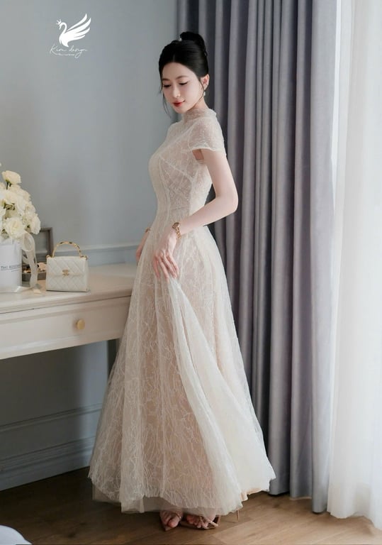 Đầm ren xoè Khâu