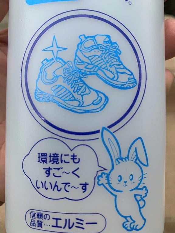 Nước giặt giày cao cấp Kose Nhật