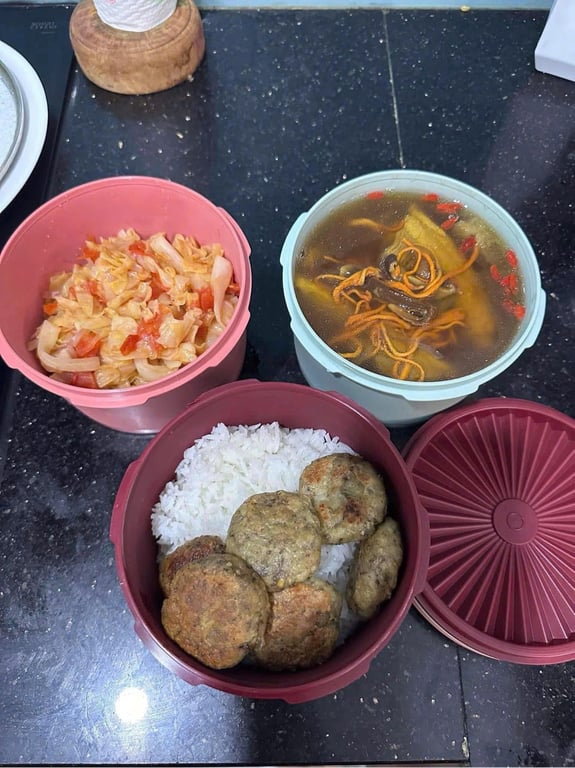 TUP07 - Bộ 5 hộp bảo quản thực phẩm Tupperware Midi Deco, dung tích 5x1Lit