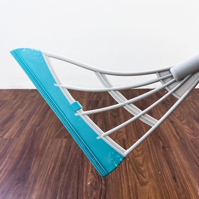 Chổi quét nhà, gạt nước đa năng  Sweepy ETM974 của Lock