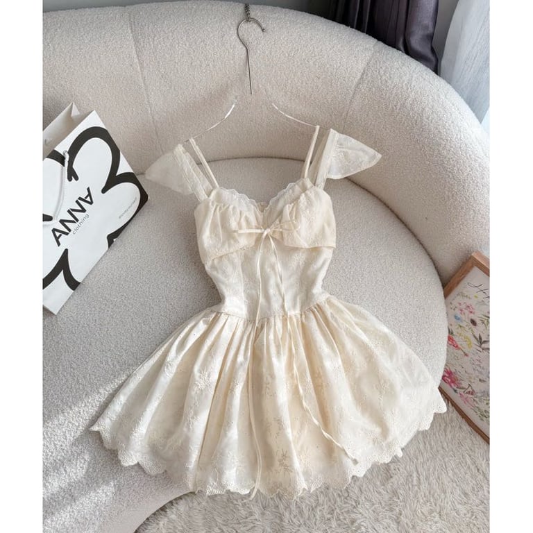(Anna) - Amelyn Dress