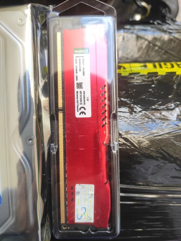 Ram 8Gb/1600 Kingston (Tản Đỏ)