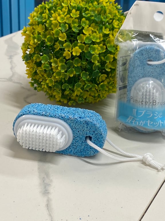 chải chà gót chân đá san hô kèm bàn chải cọ móng Nhật Bản