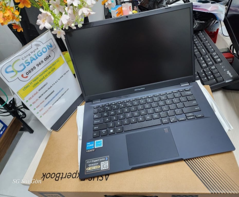 Laptop ASUS ExpertBook B1 B1402CVA-NK0104W (Intel Core i3-1315U | 256GB | 8GB | Intel UHD | 14 inch FHD | Win 11 | Đen)
