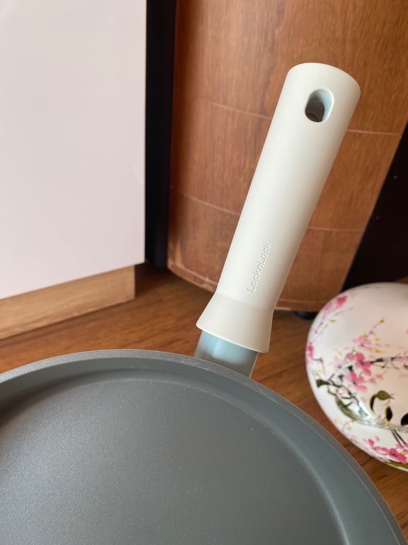 Chảo nông lòng SUIT 26cm LocknLock CSU1263