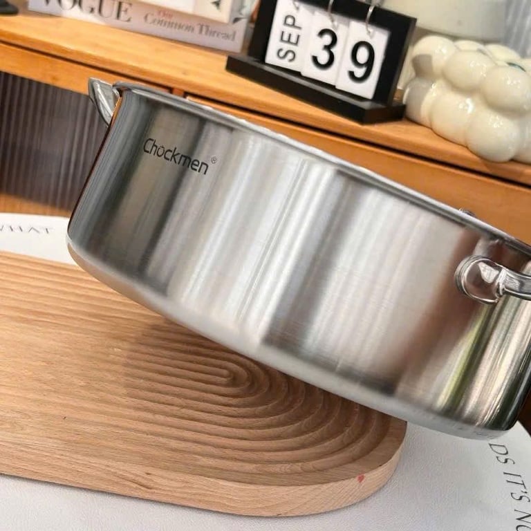⭕ Nồi lẩu hai ngăn Chockmen - 30CM - C308