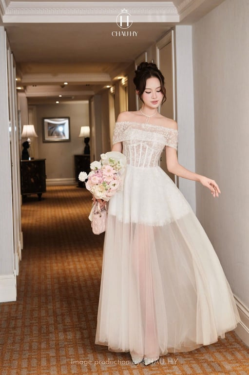 Đầm đi tiệc ren trễ vai/ cúp ngực Châu Hy