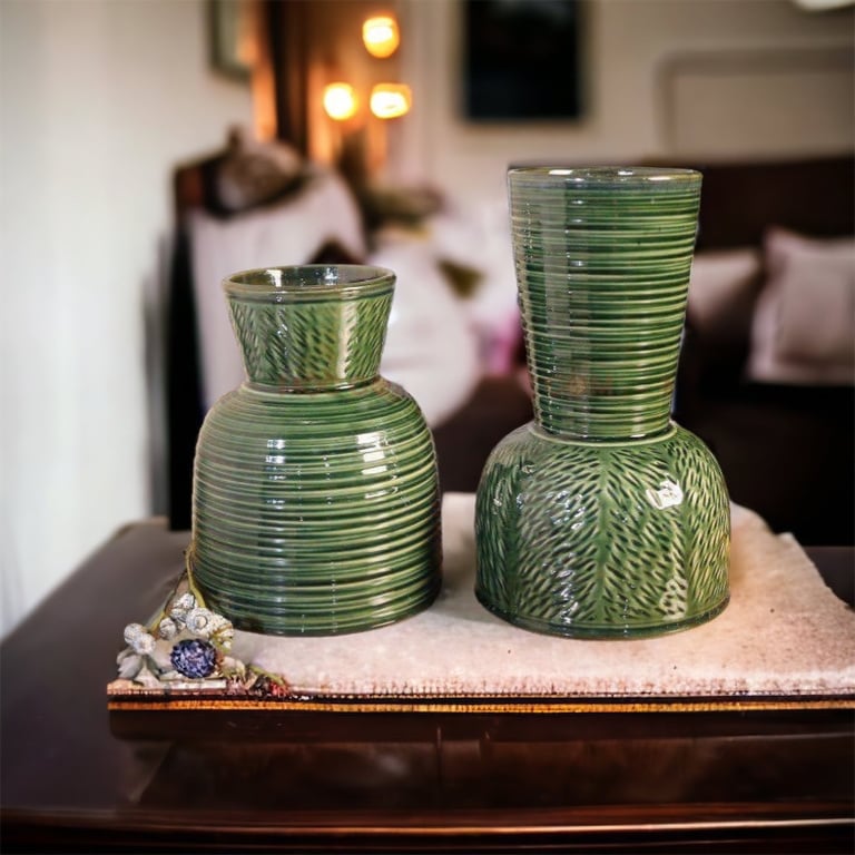 Lọ hoa dáng búp bê cực độc