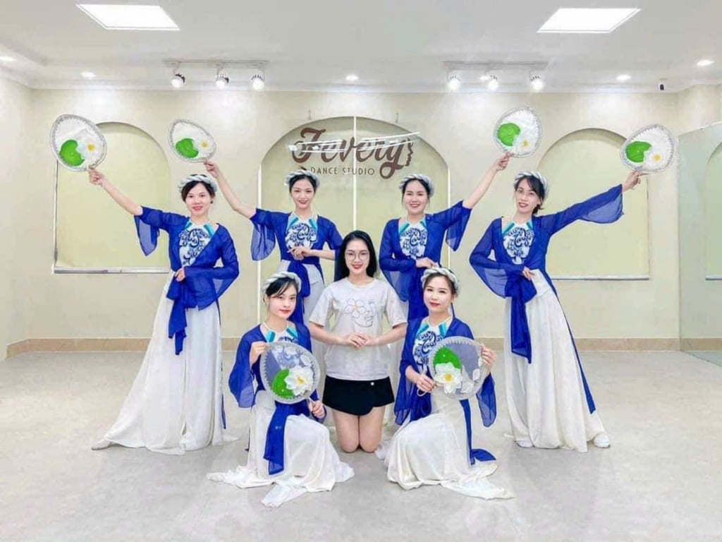 Set tứ thân tông xanh