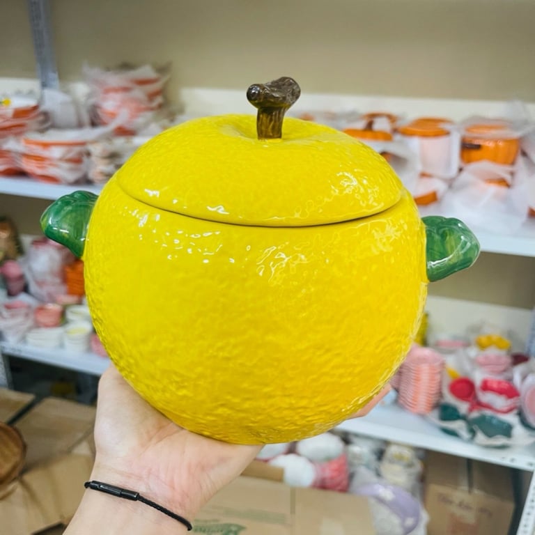 THỐ SỨ TRÁNG MEN VÀNG HÌNH QUẢ CHANH 2.2L