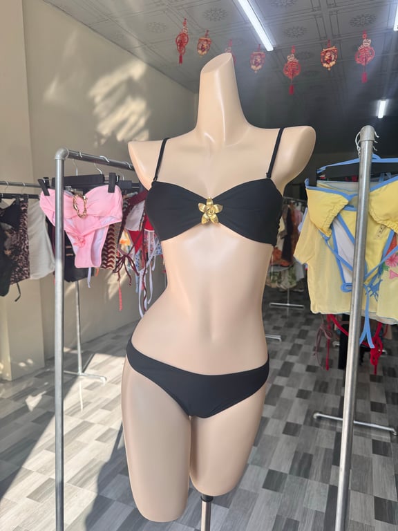 Bikini 2 mảnh đen hoa