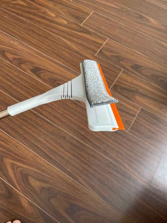 Cây Lau Kính Tự Rút Điều Chỉnh Độ Dài