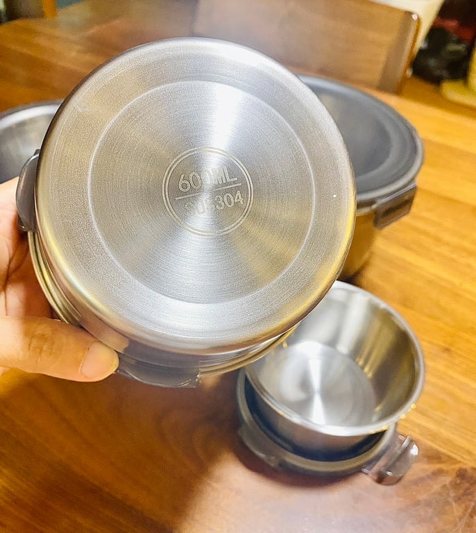 SET 4 HỘP ĐỰNG THỨC ĂN BẰNG INOX 304 CỠ LỚN CÓ NẮP ĐẬY FSB01