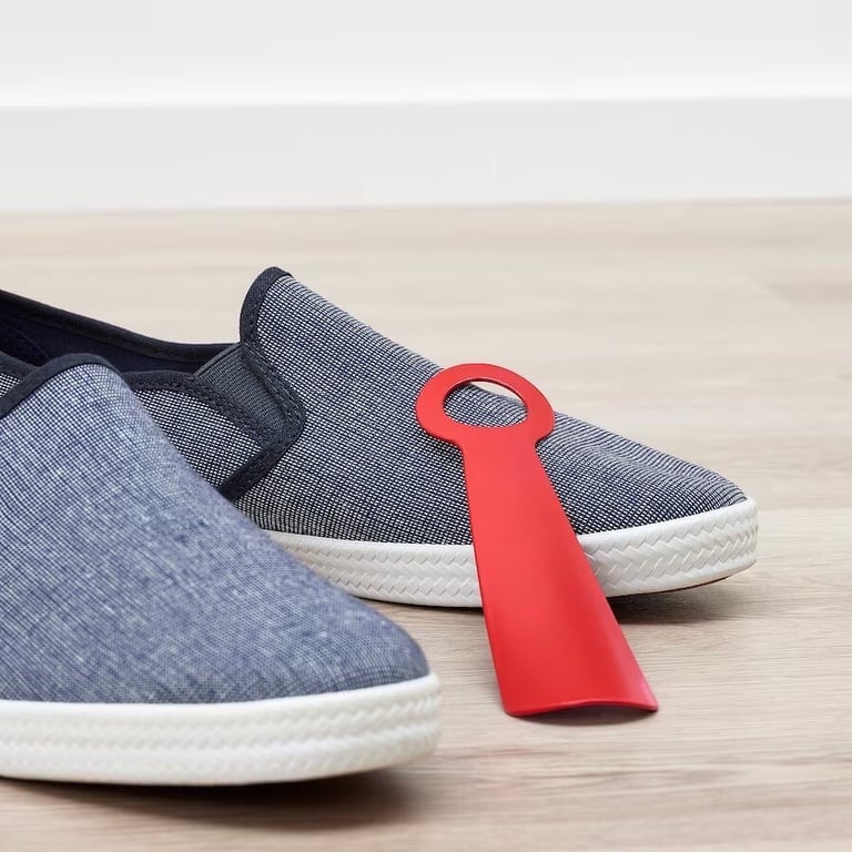 ĐÓN GÓT GIÀY CẦM TAY SNOSKYFFEL IKEA