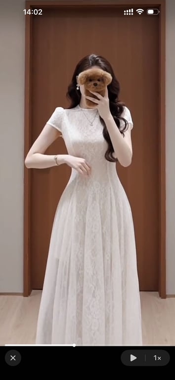Váy ren trắng lót lụa da - sz SM có chun