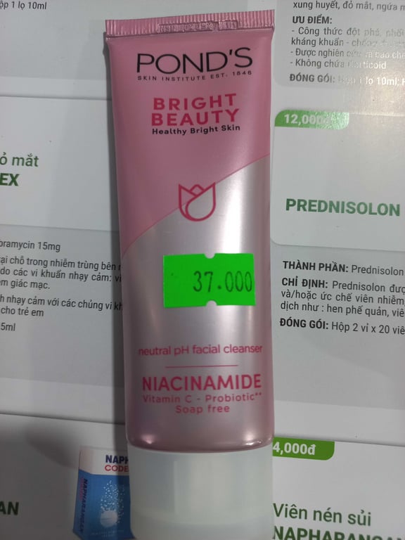 Sửa rửa mặt POND'S  Hồng nhỏ