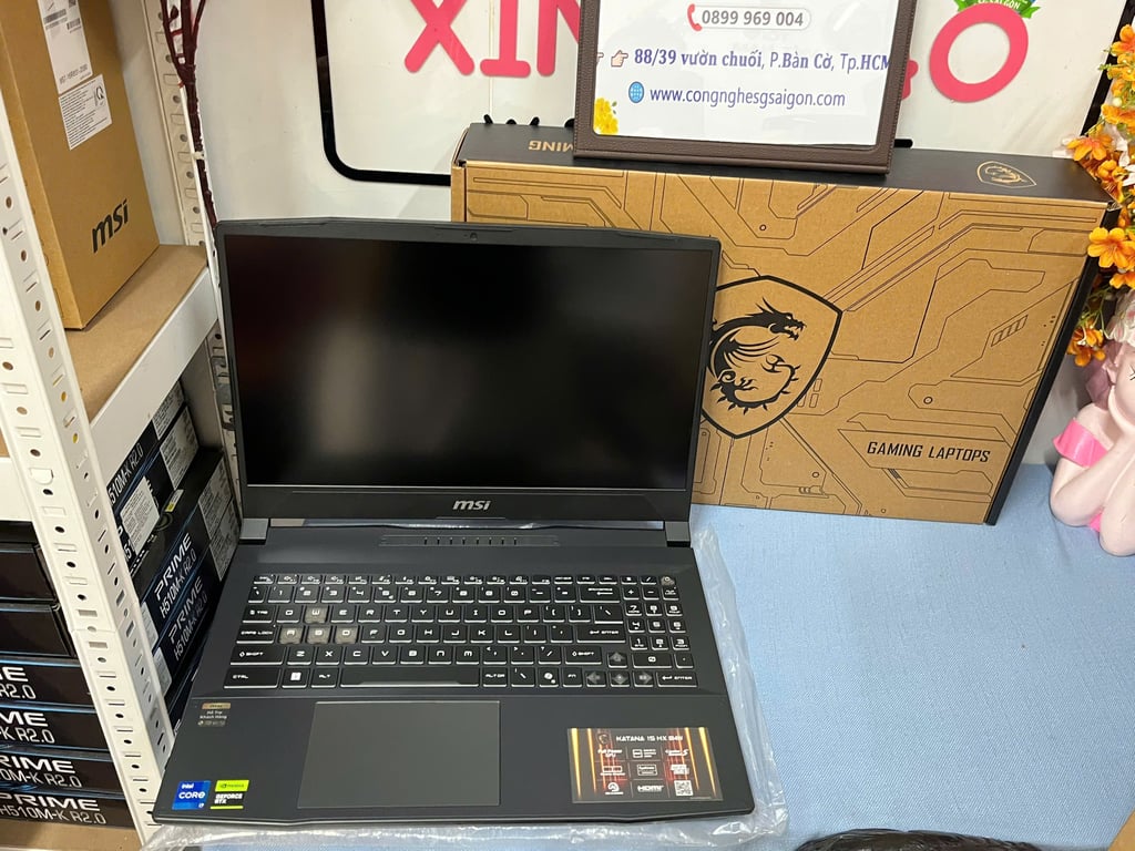 Laptop MSI Katana 15 HX B14WFK 267VN