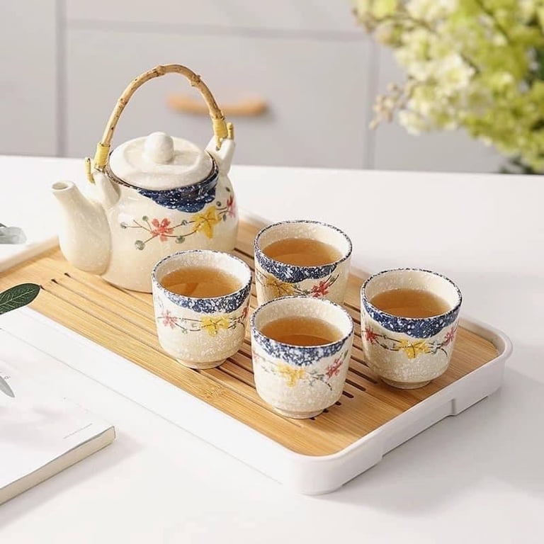 Bộ Ấm Trà 6 Cốc Họa Tiết Hoa Văn Cổ Điển