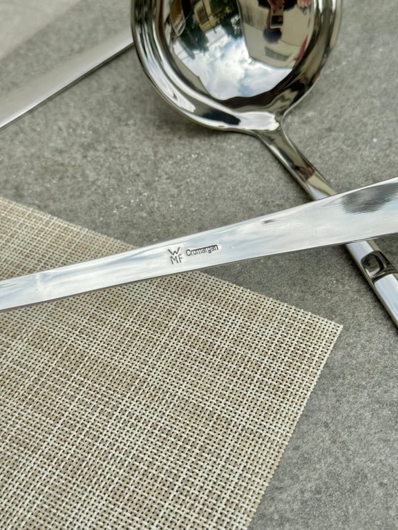 Muôi canh WMF cỡ trung- cỡ đại