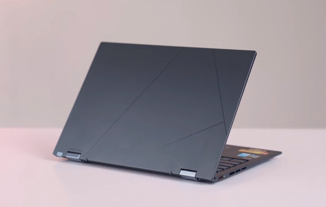 Laptop Asus Zenbook 14 Flip OLED UP3404VA-KN038W (Intel Core i5-1340P | 16GB | 512GB | Intel Iris Plus | 14.0-inch OLED WQXGA+ | Win 11 | Xanh)