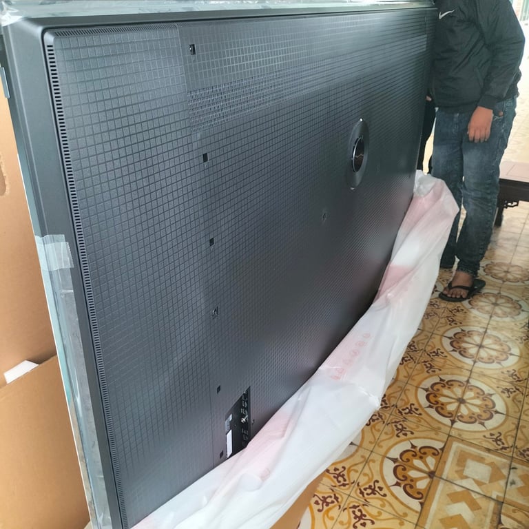 Google Tivi QLED TCL 4K 98 inch 98C69B