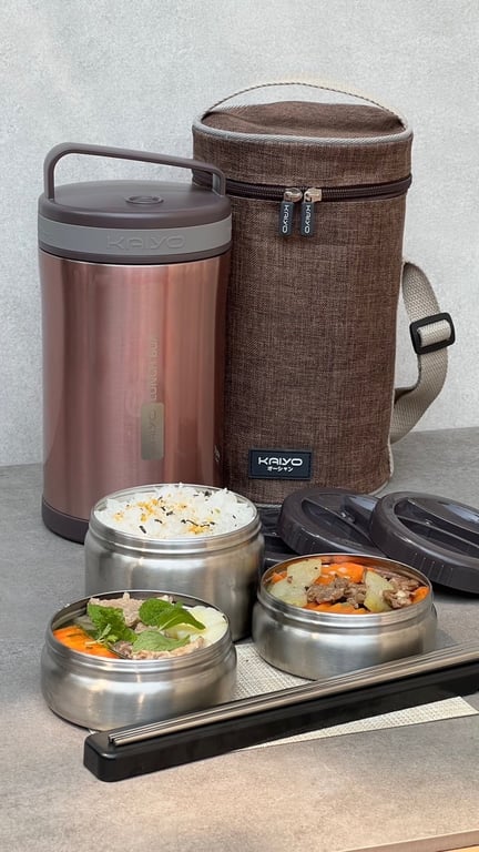 Hộp cơm 2in1 của Kaiyo 1700ml