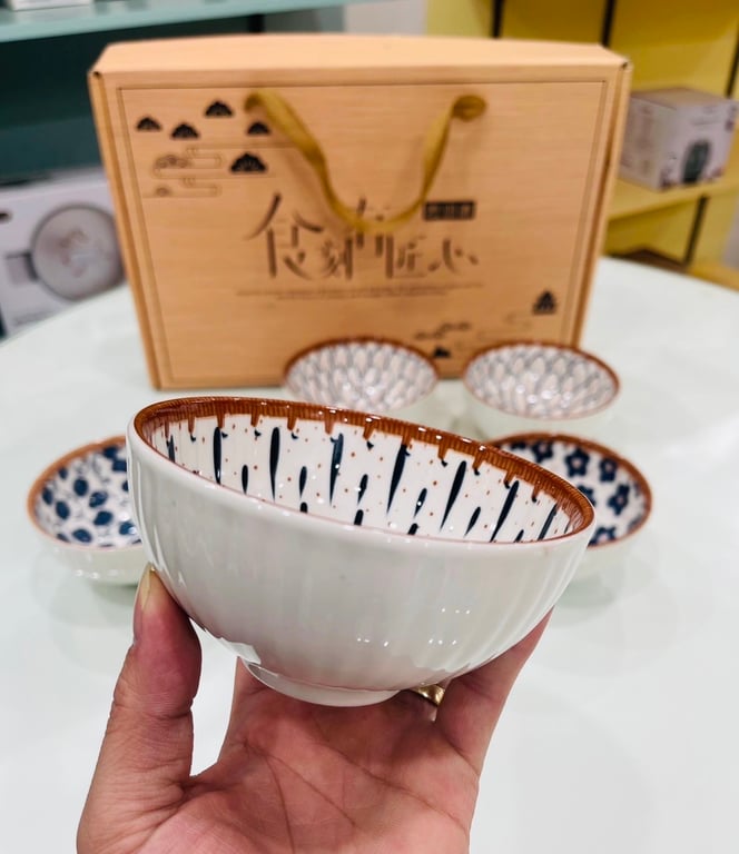 Set 6 bát phong cách Nhật men đẹp