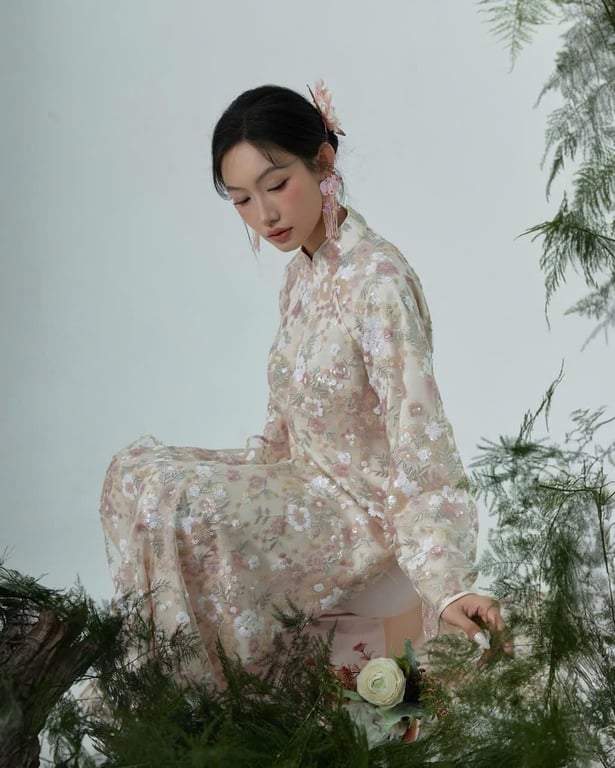 AD kim sa cúc chi - lót kem (có bigsize)