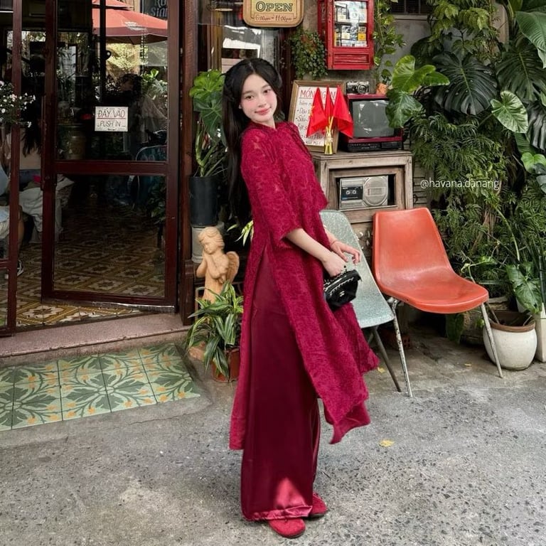 AD HVN Yến Phượng - đỏ