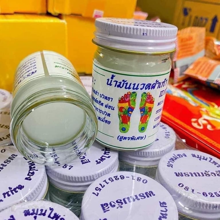 Dầu xoa bóp bấm huyệt bàn chân chống đột quỵ