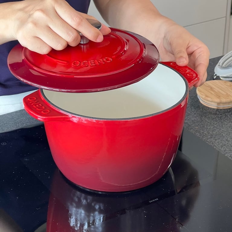 Nồi gang dáng cao Oceno 20cm