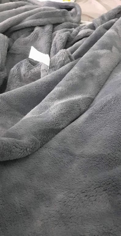 Chăn lông cừu Kirkland Mỹ