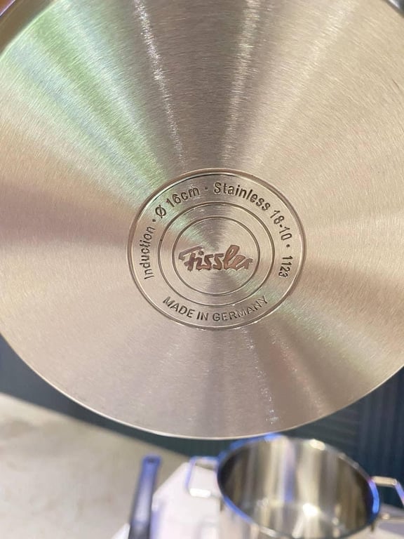 BỘ NỒI FISSLER PURE COLLECTION 6 MÓN KÈM 1 CHẢO CHỐNG DÍNH 24 CM