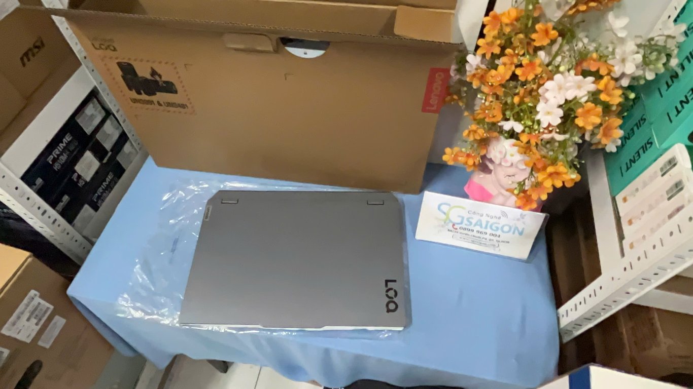 Laptop Lenovo Gaming LOQ 15IRX10 83JE00PEVN