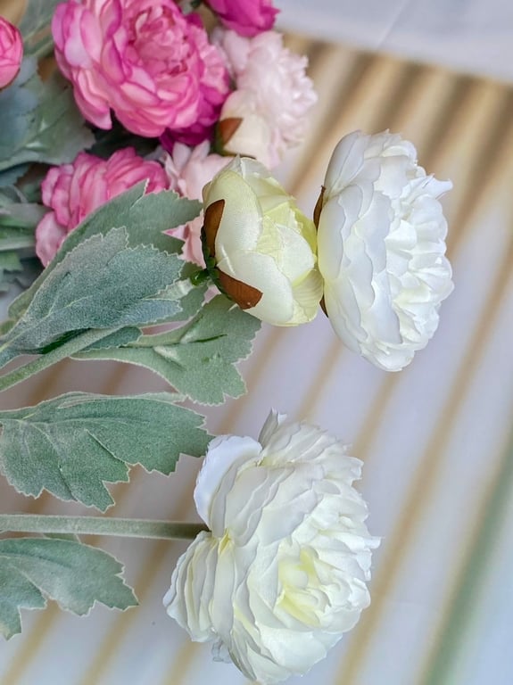 Cành hoa hồng trà 2 bông 1 nụ